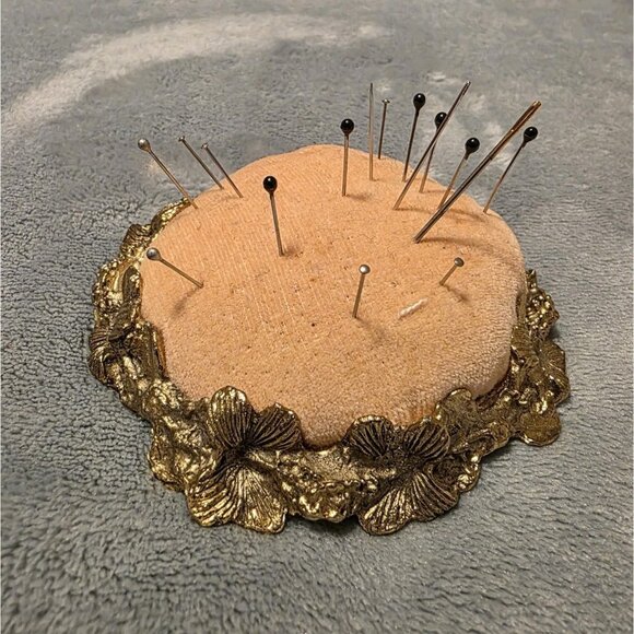 Antique Pink Velvet Pin Cushion Hibiscus Flower Collectible Hatpin Sewing VTG - Picture 1 of 8